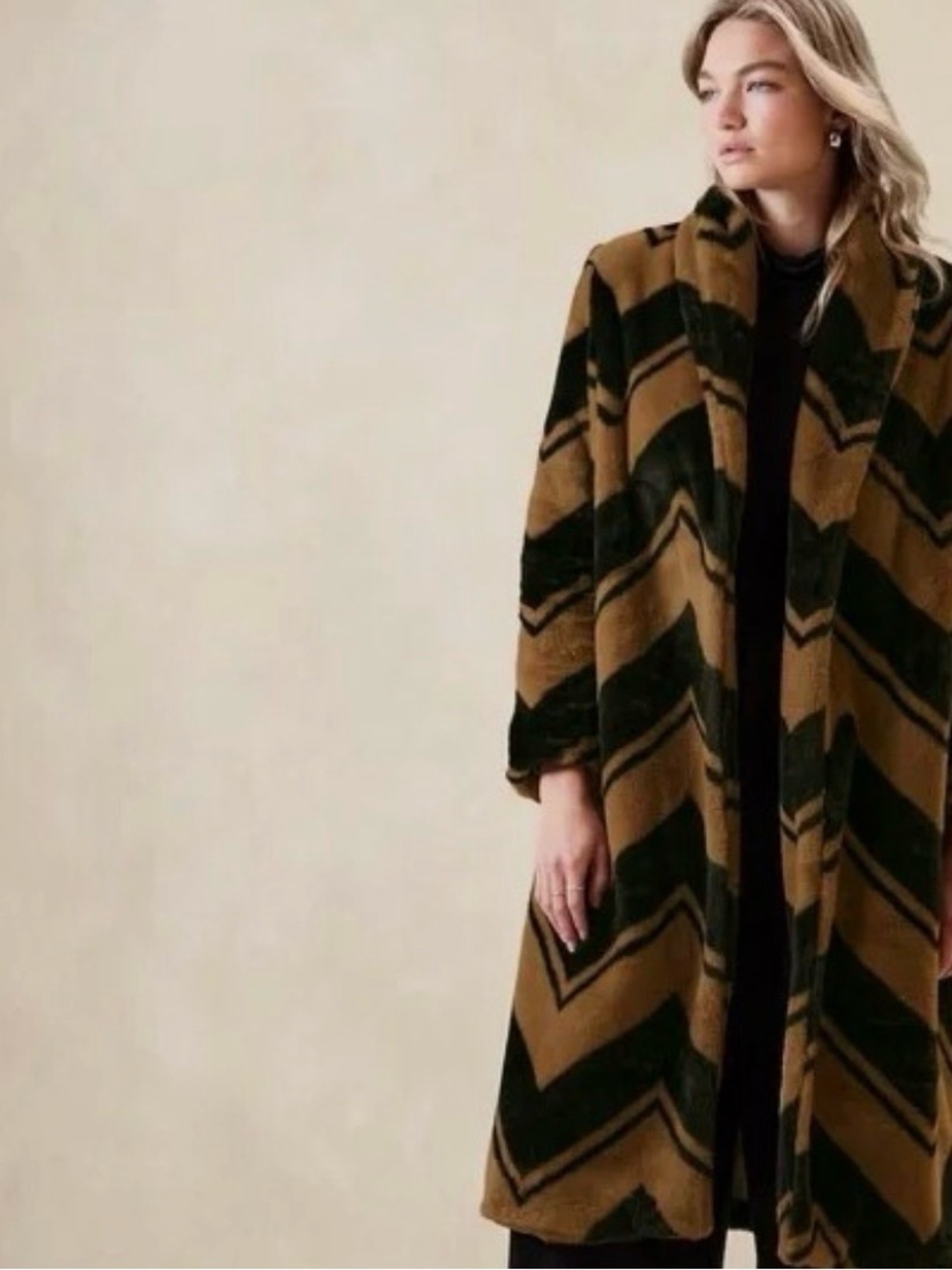 NWT $300 Banana Republic Faux Fur Chevron Belted Long Coat Size XS Petite